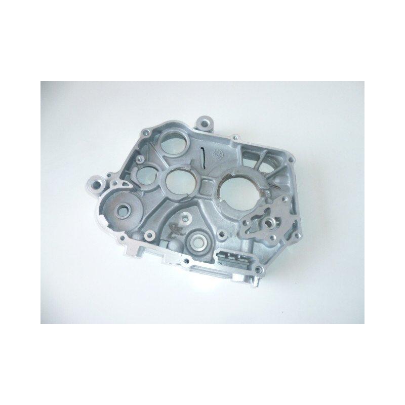 CARTER MOTEUR DROIT