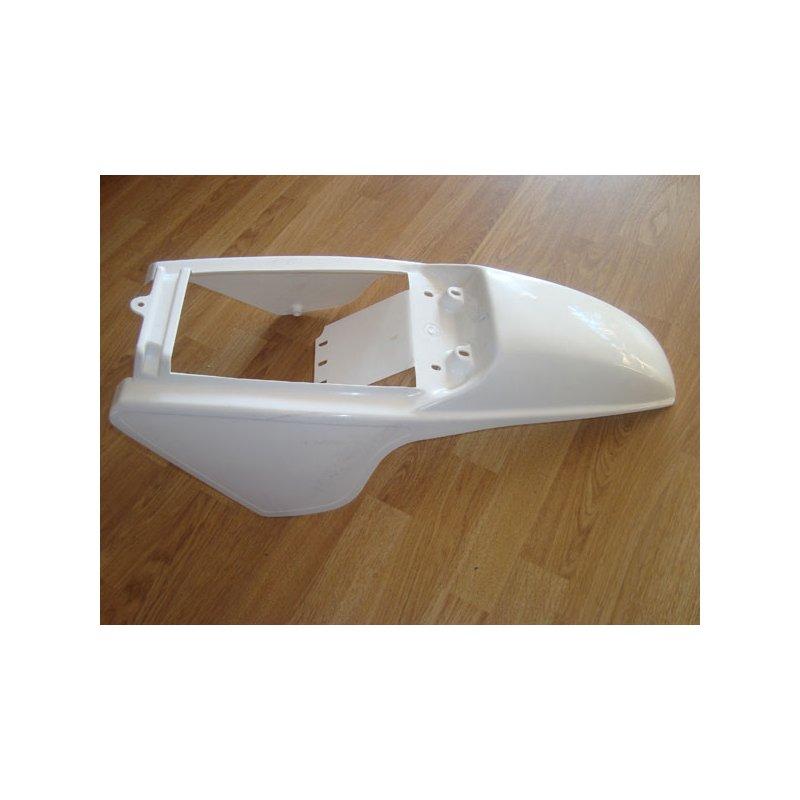 CARROSSERIE BLANCHE MODELE 1 BOMBEE