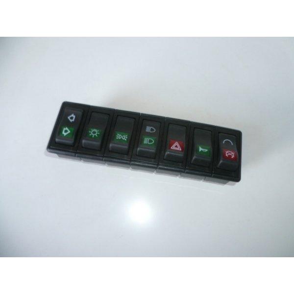 BATTERIE DE COMMANDES