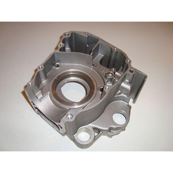 CARTER MOTEUR DROIT