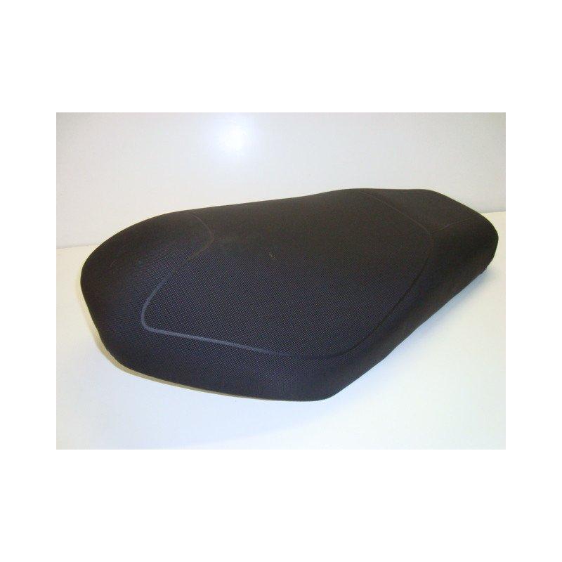 SELLE COMPLETE AVEC INSCRIPTION LEONE