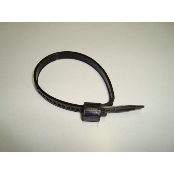 COLLIER PLASTIQUE