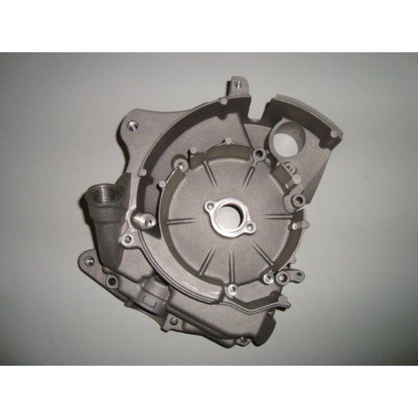CARTER MOTEUR DROIT