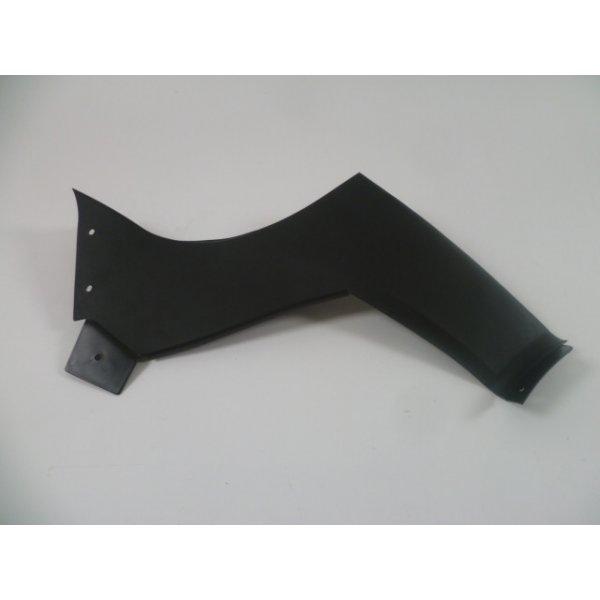 CACHE LATERAL DROIT