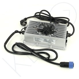 CHARGEUR 72V- 4A