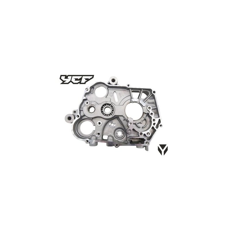 CARTER MOTEUR DROIT YX